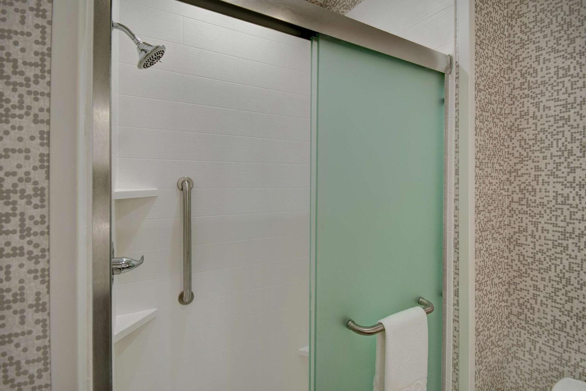 Home2 Suites By Hilton Burleson Exterior photo